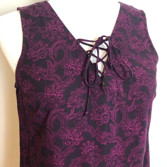 Banana Republic Floral Damask Tank - Picture 2 of 7